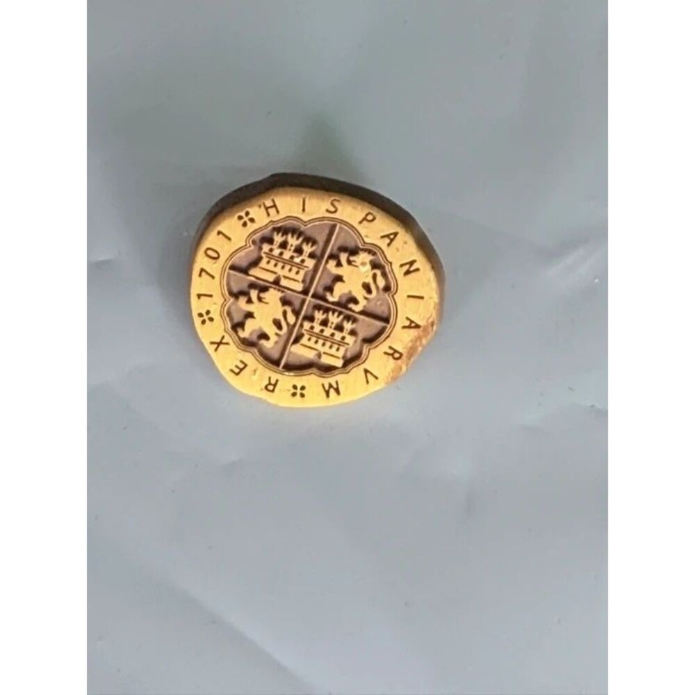 Disney Pirates of the Caribbean coin-style trading pin from 2007.